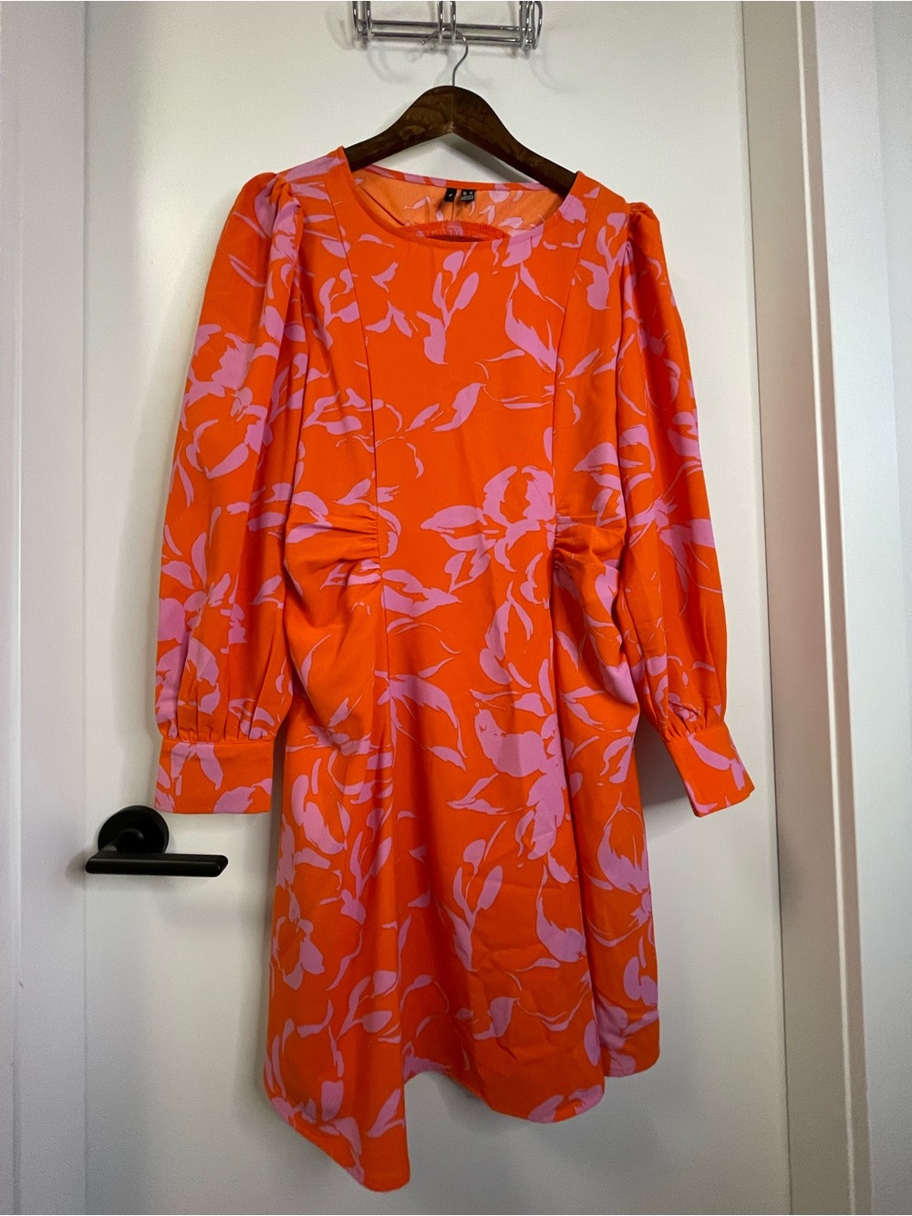 Vero Moda Floral midi dress with Long Sleeve size US 12